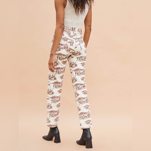 Reformation Sonora Desert Print Straight Leg Jeans Size 26 “Desert Sand” Wash - Picture 3 of 11